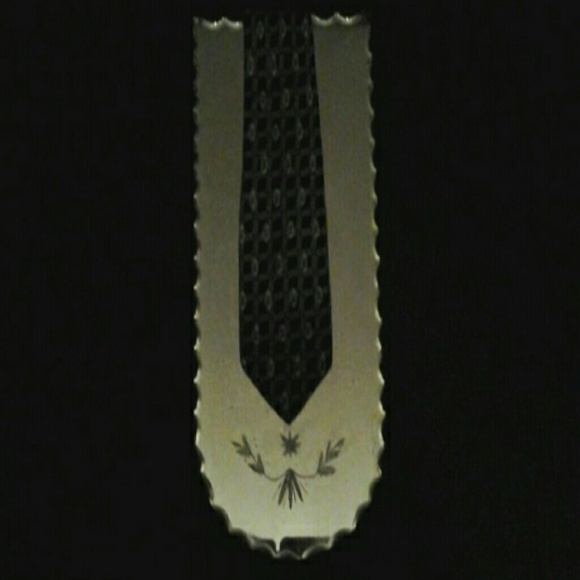 Meet your Posher, Carolyn - Picture 1 of 1